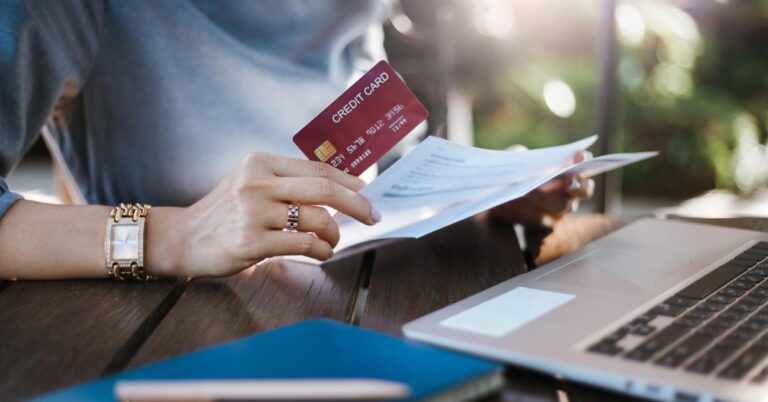 6 Most Common Banking Mistakes That You Should Avoid in 2026